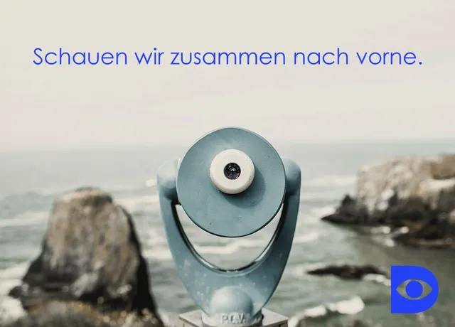 Fernglas an der Küste mit dem Satz: Schauen wir zusammen nach vorne.